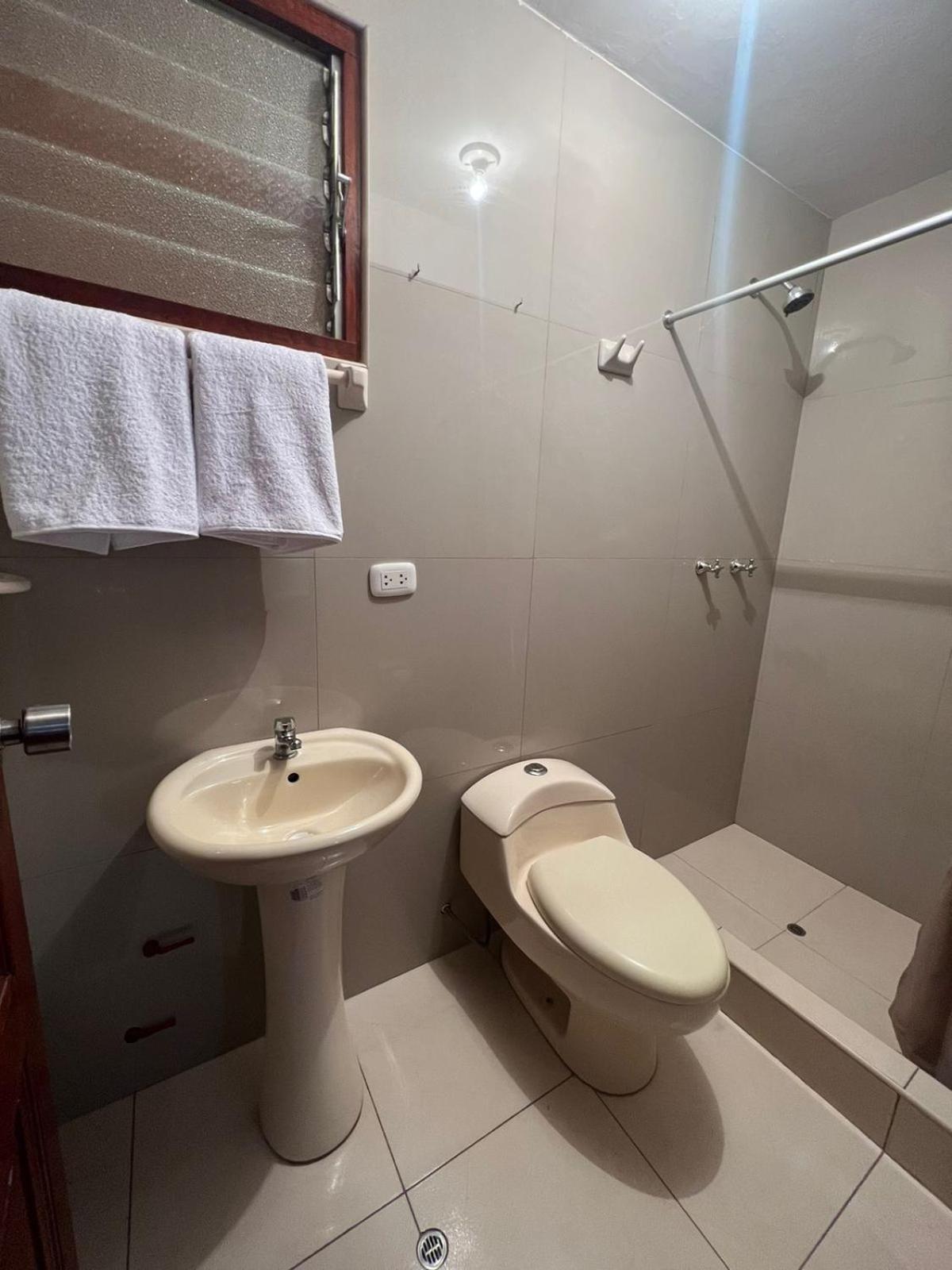 Hostal Huayna House Go กุสโก ภายนอก รูปภาพ